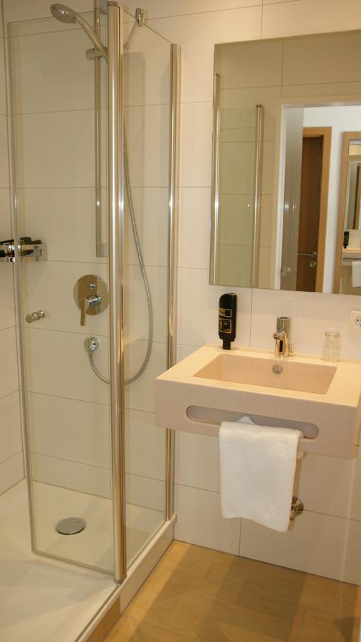 Comfort Single Room,645632166:JPEG